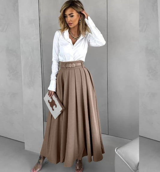Nude Pocket skirt